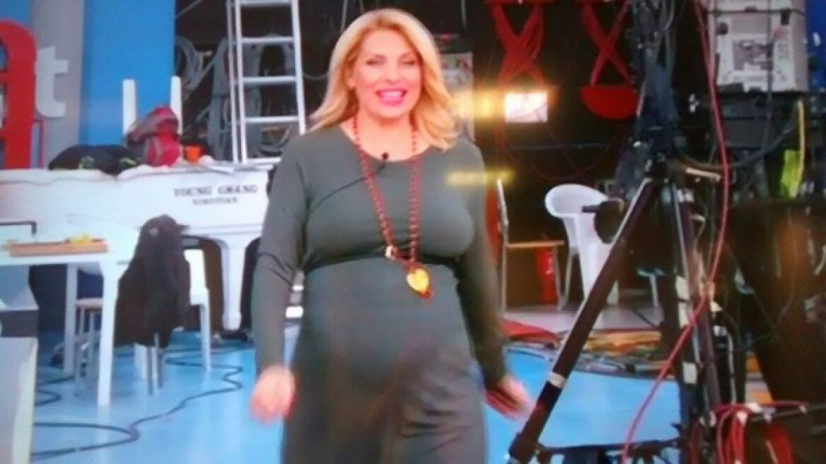 Η Ελένη Μενεγάκη στη σημερινή της εκπομπή είναι «πιο έγκυος από ποτέ» 